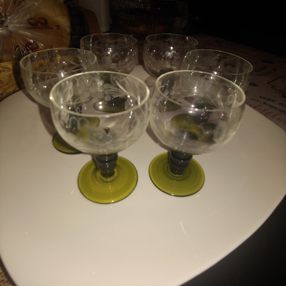 Vintag 6 ROMER GREEN STEMMED Beehive GRAPE ETCHED WINE GOBLETS Romer Cordial Vtg